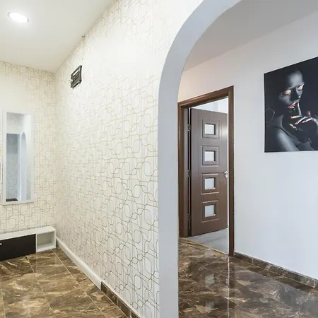 Apartment Marsel With 2 Bedrooms *